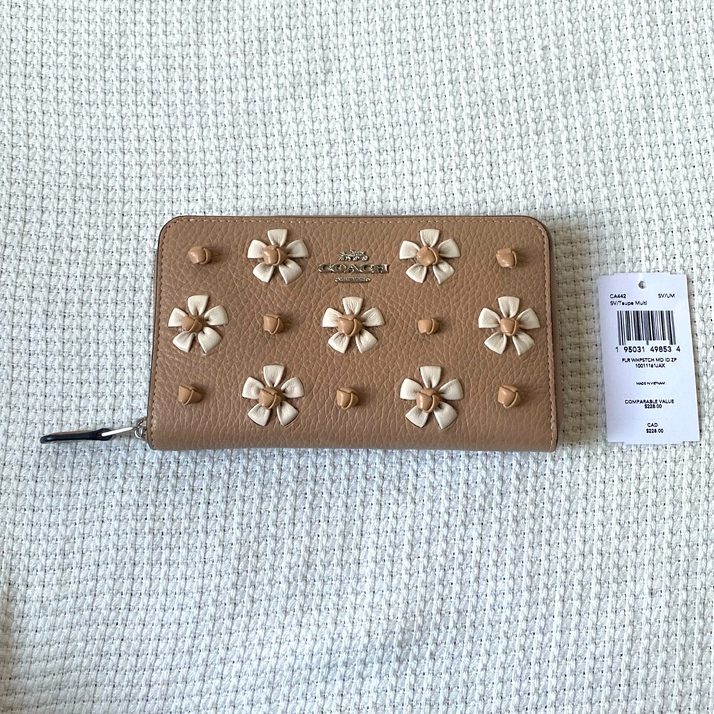Coach Medium Zip Wallet with Floral Whipstitch